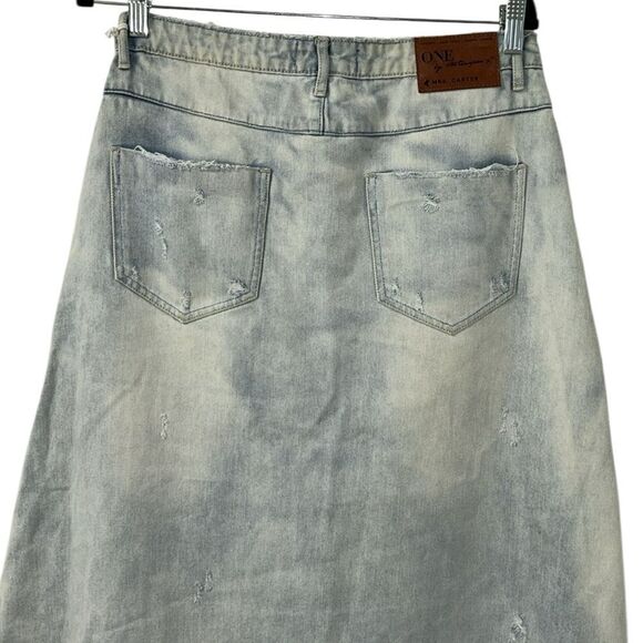 One Teaspoon Distressed Blue Denim Skirt(Size 26) - Picture 5 of 10